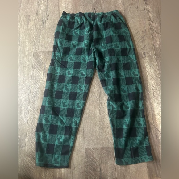 Green and Black Checkered Pajama Pants - Picture 5 of 5